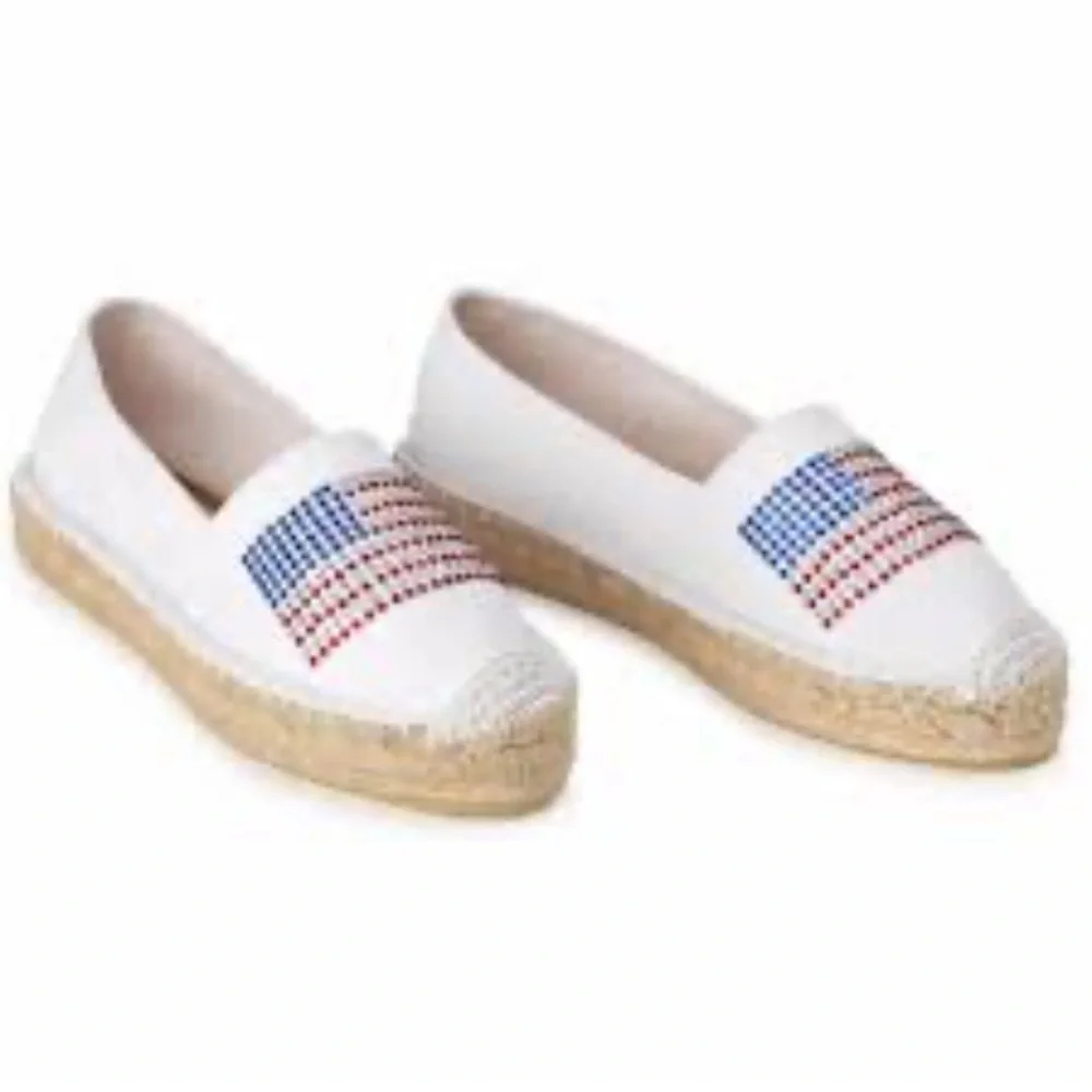 Savi Resort Wear white canvas rhinestone American flag espadrilles Sz 40